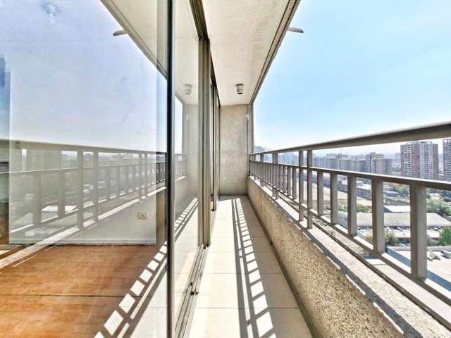 Vicuña Mackenna 1725