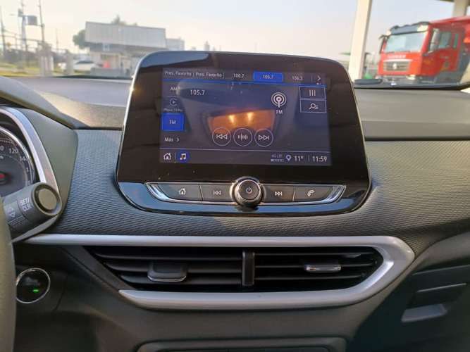 CHEVROLET TRACKER 2024