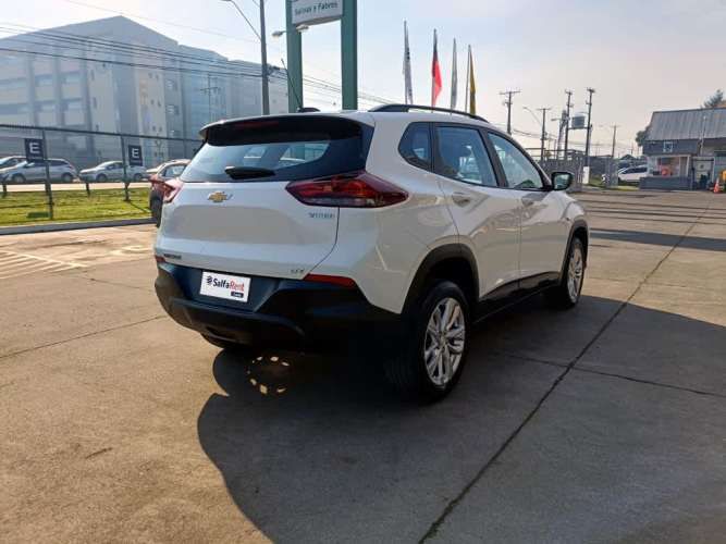 CHEVROLET TRACKER 2024