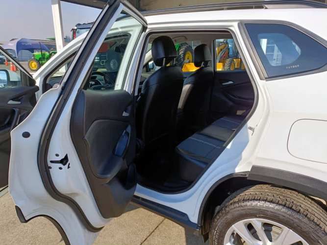 CHEVROLET TRACKER 2024