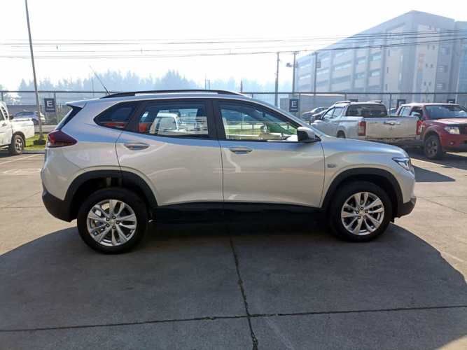 CHEVROLET TRACKER 2024