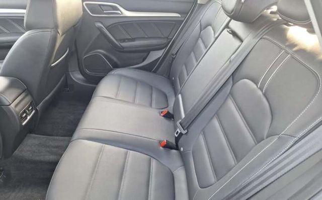 MG 6 DELUXE TURBO 1.5 FULL AUT. AÑO 2023