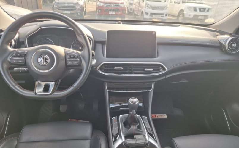 MG HS COMFORT TURBO 1.5 FULL MEC. AÑO 2023