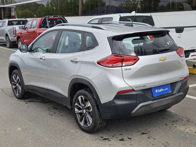 CHEVROLET TRACKER 2024