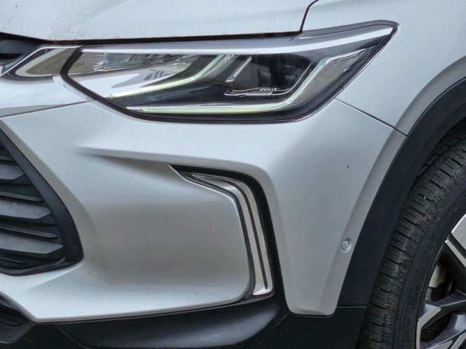 CHEVROLET TRACKER 2024