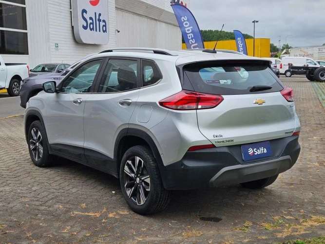 CHEVROLET TRACKER 2024