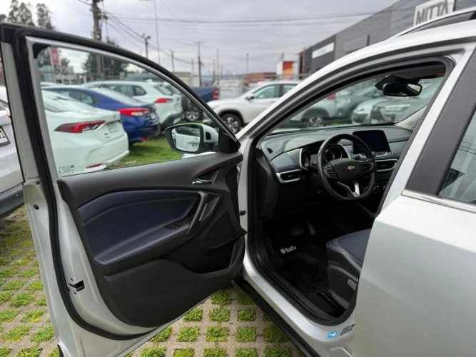 CHEVROLET TRACKER 2024