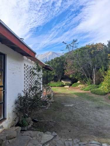 Se vende hermosa casa y terreno En La Laja, Olmué