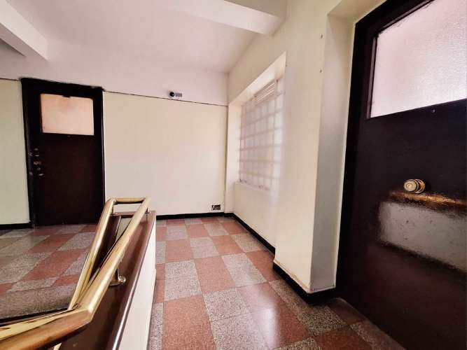 OF. 1P, 1R Y 1B A10 MIN. METRO MONEDA (101794)