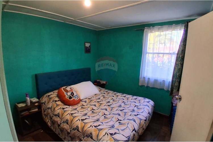 Casa en tranquilo y céntrico barrio}