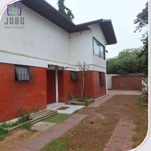 AMPLIA CASA EN VENTA, UBICADA EN PEÑUELAS NORTE - COQUIMBO
