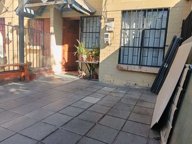 ESTUPENDA CASA 3D 1B+ E Plaza Ramón Venegas