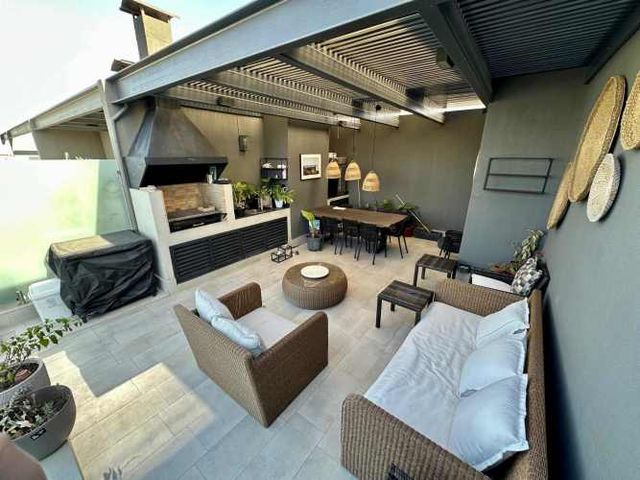 Triplex 1D-2B- Quincho privado (102079)