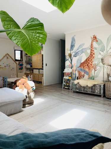 OPORTUNIDAD! CASA CHILENA 1 PISO A PASOS COLEGIO PEDREGALES