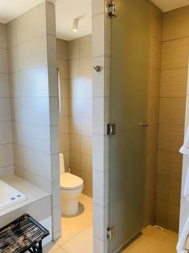 OPORTUNIDAD! CASA CHILENA 1 PISO A PASOS COLEGIO PEDREGALES