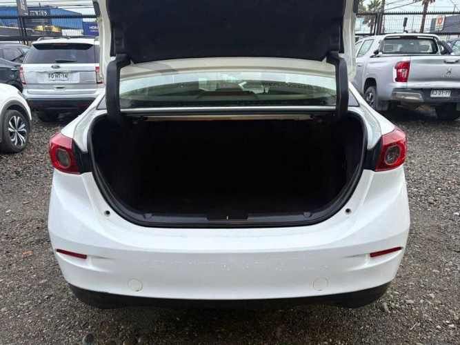 MAZDA 3 SEDAN 2017