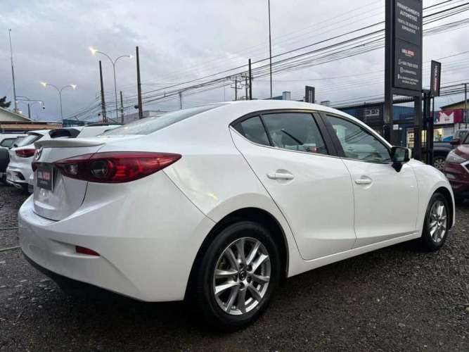 MAZDA 3 SEDAN 2017