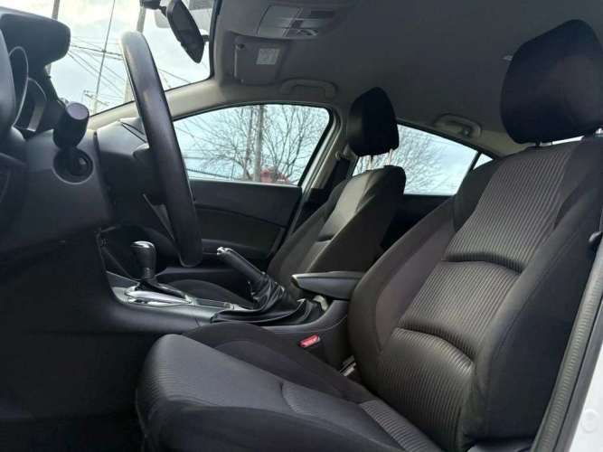 MAZDA 3 SEDAN 2017