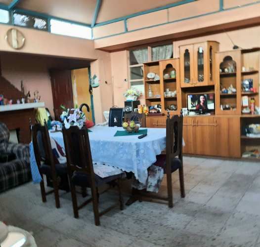 Casa en venta ubicación central (102201)