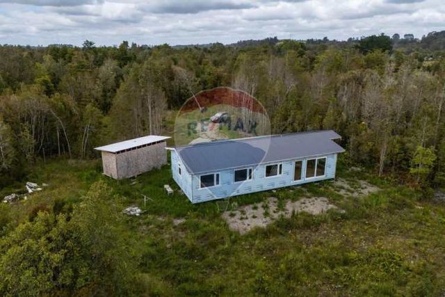 Se vende parcela, casa en obra gruesa, nva braunau