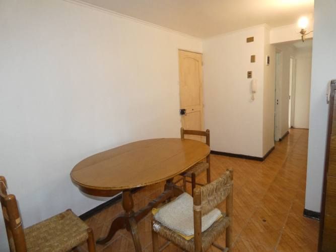 DEPTO CON PATIO INTERIOR