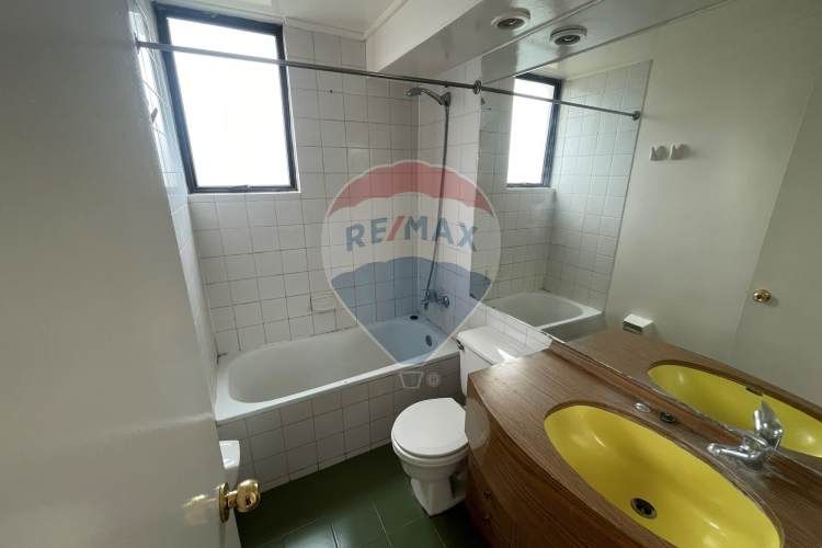 ¡tu paraíso en reñaca alto aguarda!