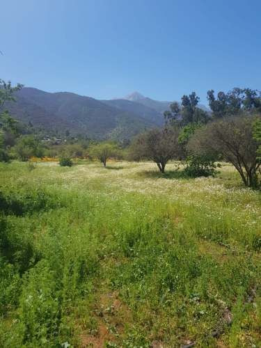 GRAN TERRENO URBANO  CON CASA CENTRO DE OLMUE