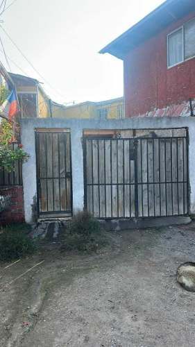 Se vende Casa de 3D,1B,E (102232)