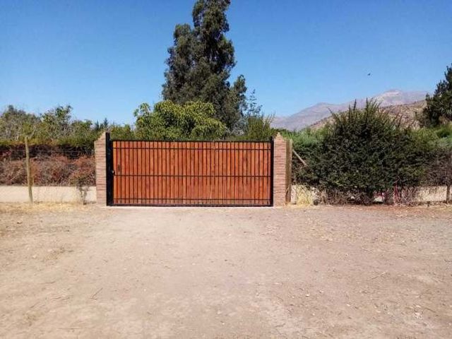 Se vende parcela condominio EL TRANQUE (102384)