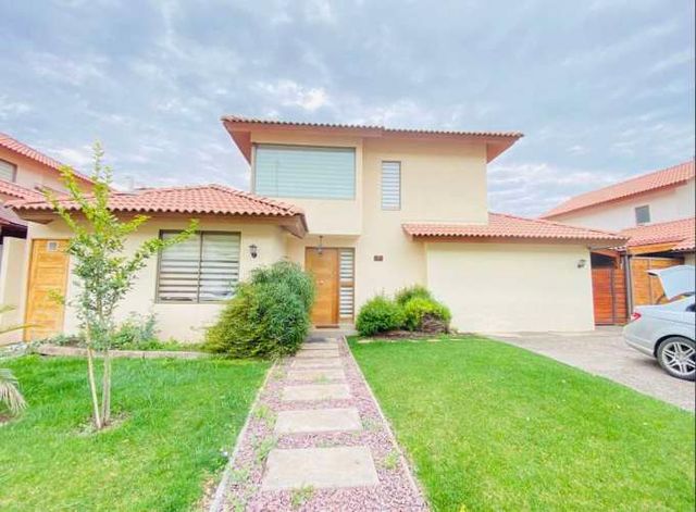 VENTA CASA SANTA ELENA DE CHICUREO COLEGIO PUMAHUE TREWHELAS PUCALAN