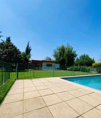 ARRIENDO CASA PARCELA MODERNA CERCANA A COLEGIOS TREWHELAS - SAN NICOLAS - PUCALAN