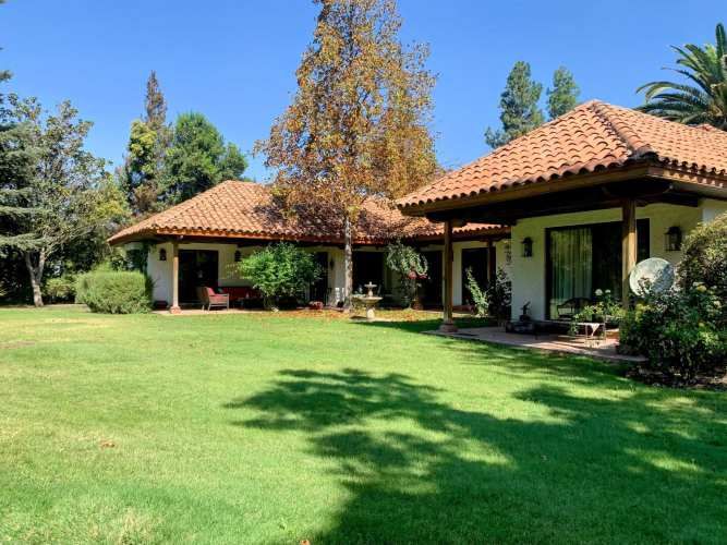 VENTA CASA PARCELA CHILENA 2 PISOS EN CONDOMINIO CHICUREO SECTOR SANTA INES DE MIRAFLORES, CERCANA COLEGIO KIMEN - PUCALAN - PUMAHUE - TRREWHELAS - SAN NICOLAS DE DIACONO 