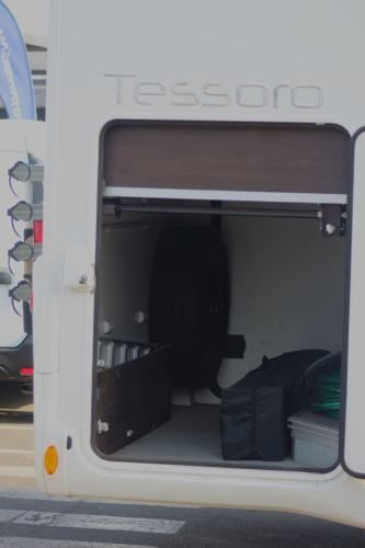 Ford Benimar Tessoro