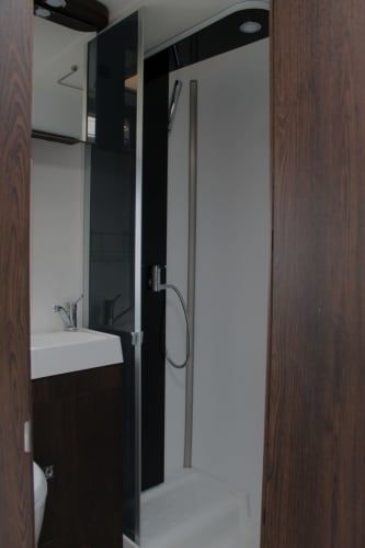 Ford Benimar Tessoro