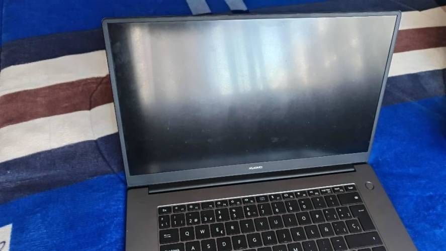 Laptop/netbookD15/Huawei/Intel core i5/512GB/8RAM