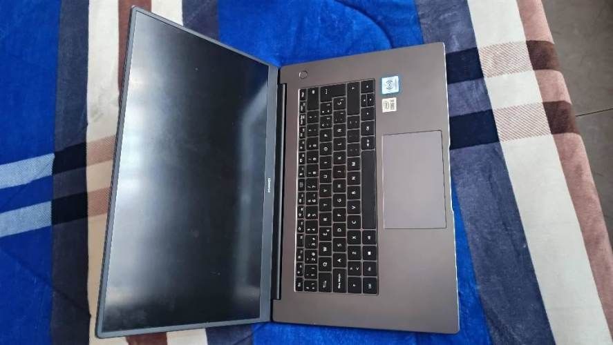 Laptop/netbookD15/Huawei/Intel core i5/512GB/8RAM
