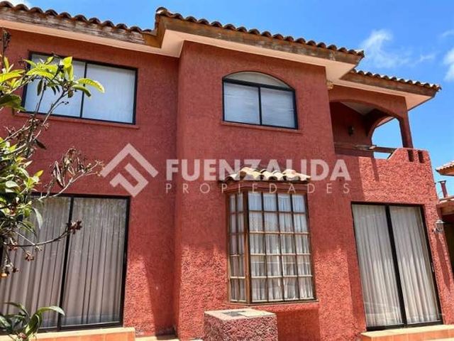 CASA Augusto Dhalmar /Avenida del Santuario