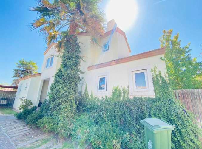 VENTA CASA CONDOMINIO COLEGIO SAN JOSE DE CHICUREO