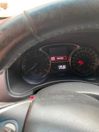 Nissan pathfinder año 2014