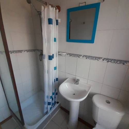 arriendo pieza amoblada central