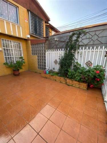 CASA Caimanes con Punta Coloso