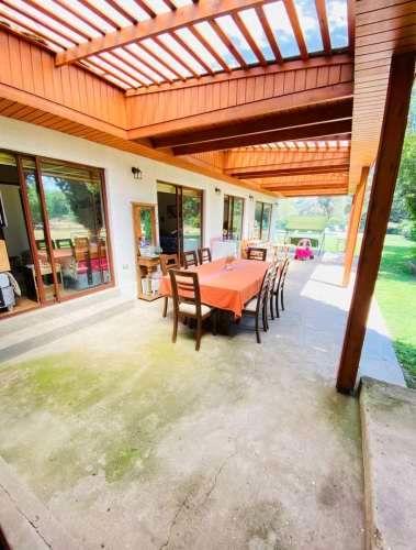 ARRIENDO CASA PARCELA MODERNA CERCANA A COLEGIOS TREWHELAS - SAN NICOLAS - PUCALAN