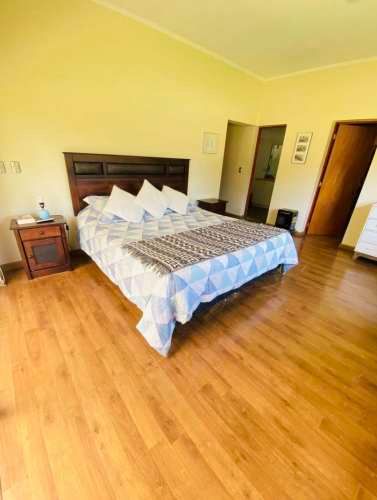 ARRIENDO CASA PARCELA MODERNA CERCANA A COLEGIOS TREWHELAS - SAN NICOLAS - PUCALAN