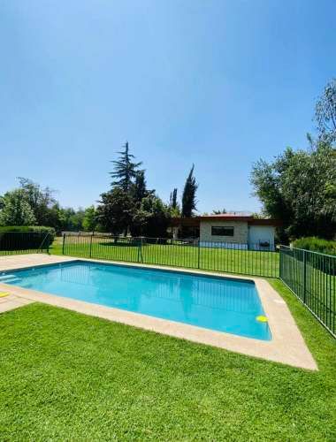 ARRIENDO CASA PARCELA MODERNA CERCANA A COLEGIOS TREWHELAS - SAN NICOLAS - PUCALAN