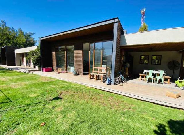 VENTA CASA PARCELA MODERNA CERCANA COLEGIOS TREWHELAS - PUCALAN - SAN NICOLAS DIACONO