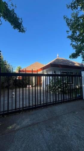 SE VENDE CASA REAL OPORTUNIDAD EN EXCELENTE SECTOR