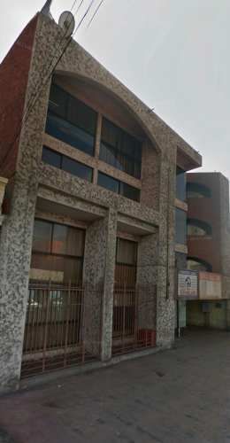 OPORTUNIDAD DE ARRIENDO LOCAL CON EXCELENTE UBICACION