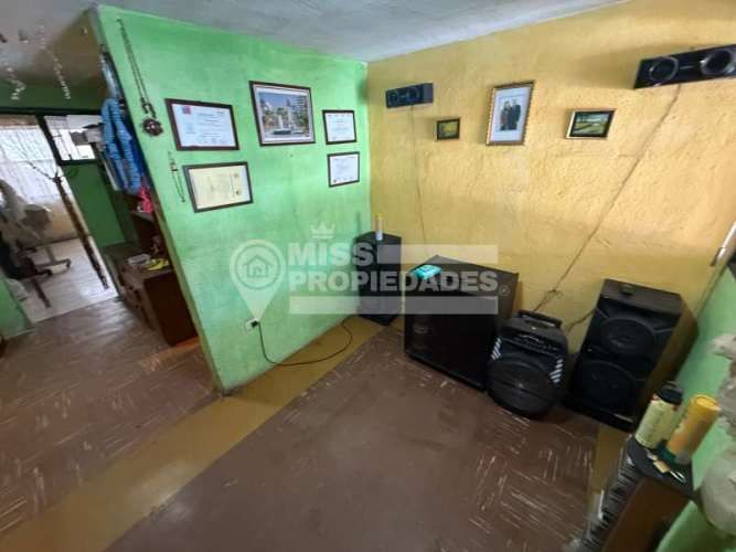 SE VENDE CASA EN SECTOR NORTE