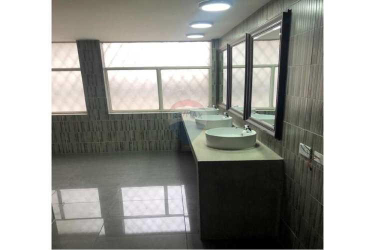 Arriendo de oficina en edificio o'higgins