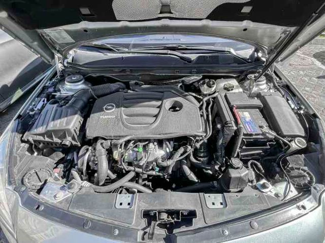 Opel Insignia Cosmo 2.0T AT6 excelente estado